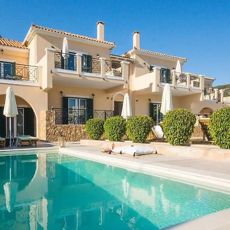 Aegean Villas Poros Town ภายนอก รูปภาพ
