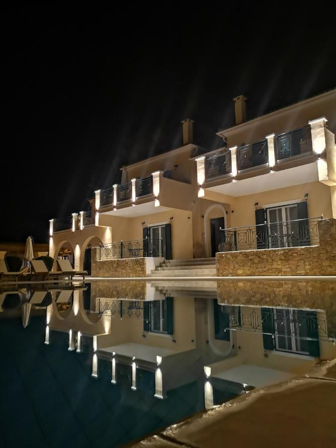 Aegean Villas Poros Town ภายนอก รูปภาพ