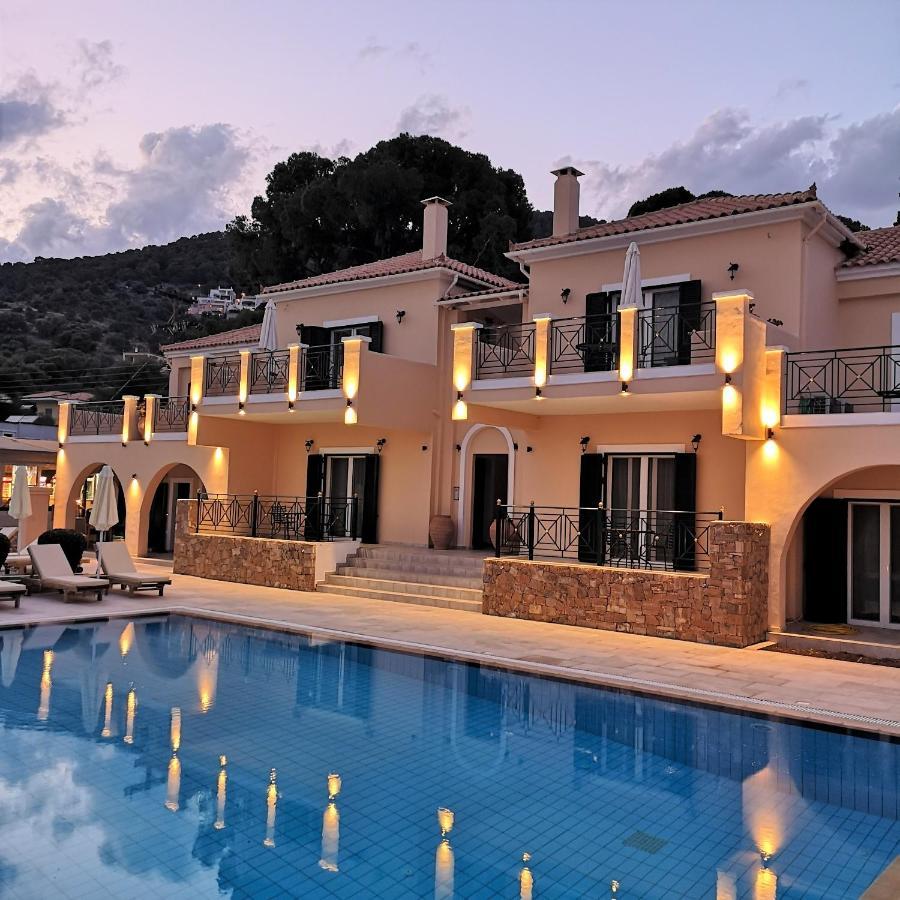 Aegean Villas Poros Town ภายนอก รูปภาพ