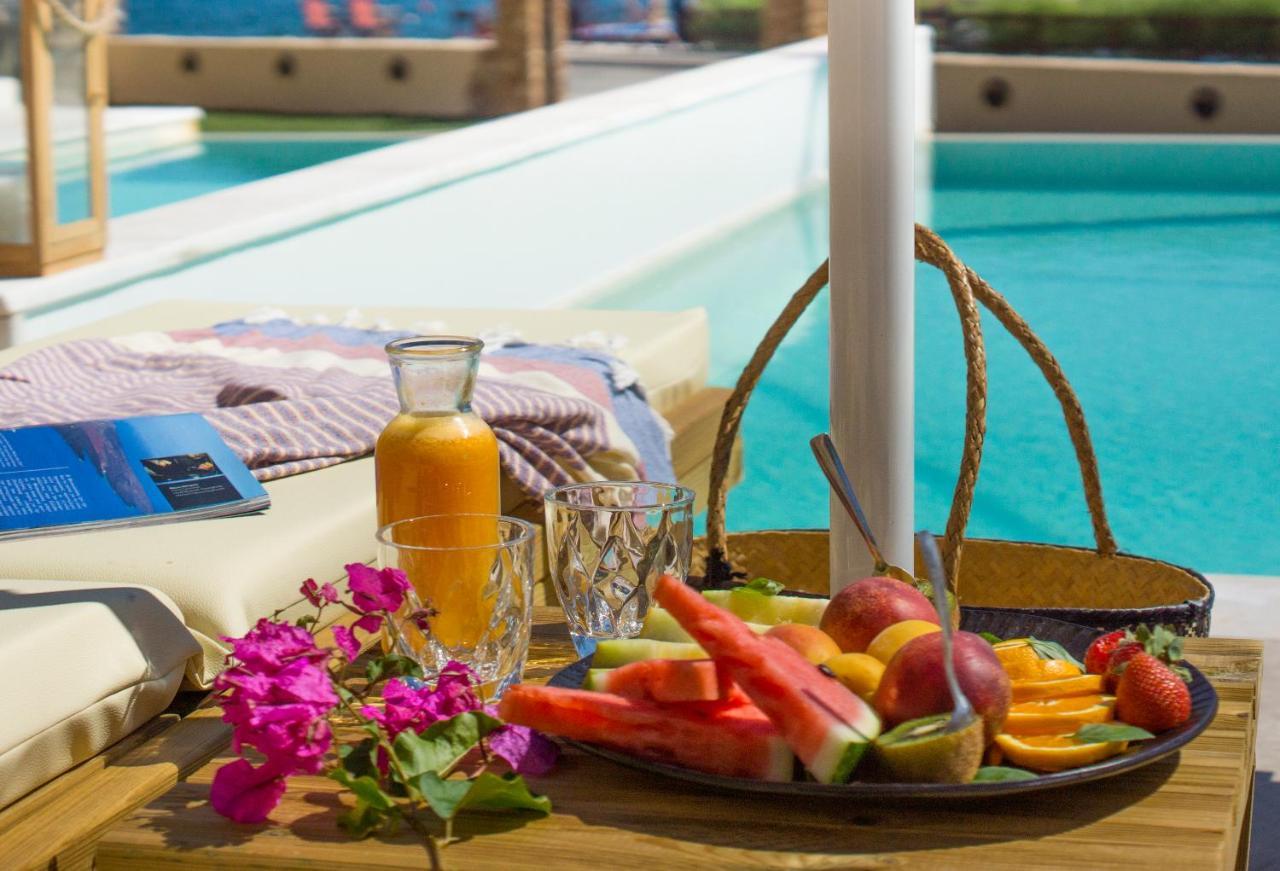 Aegean Villas Poros Town ภายนอก รูปภาพ