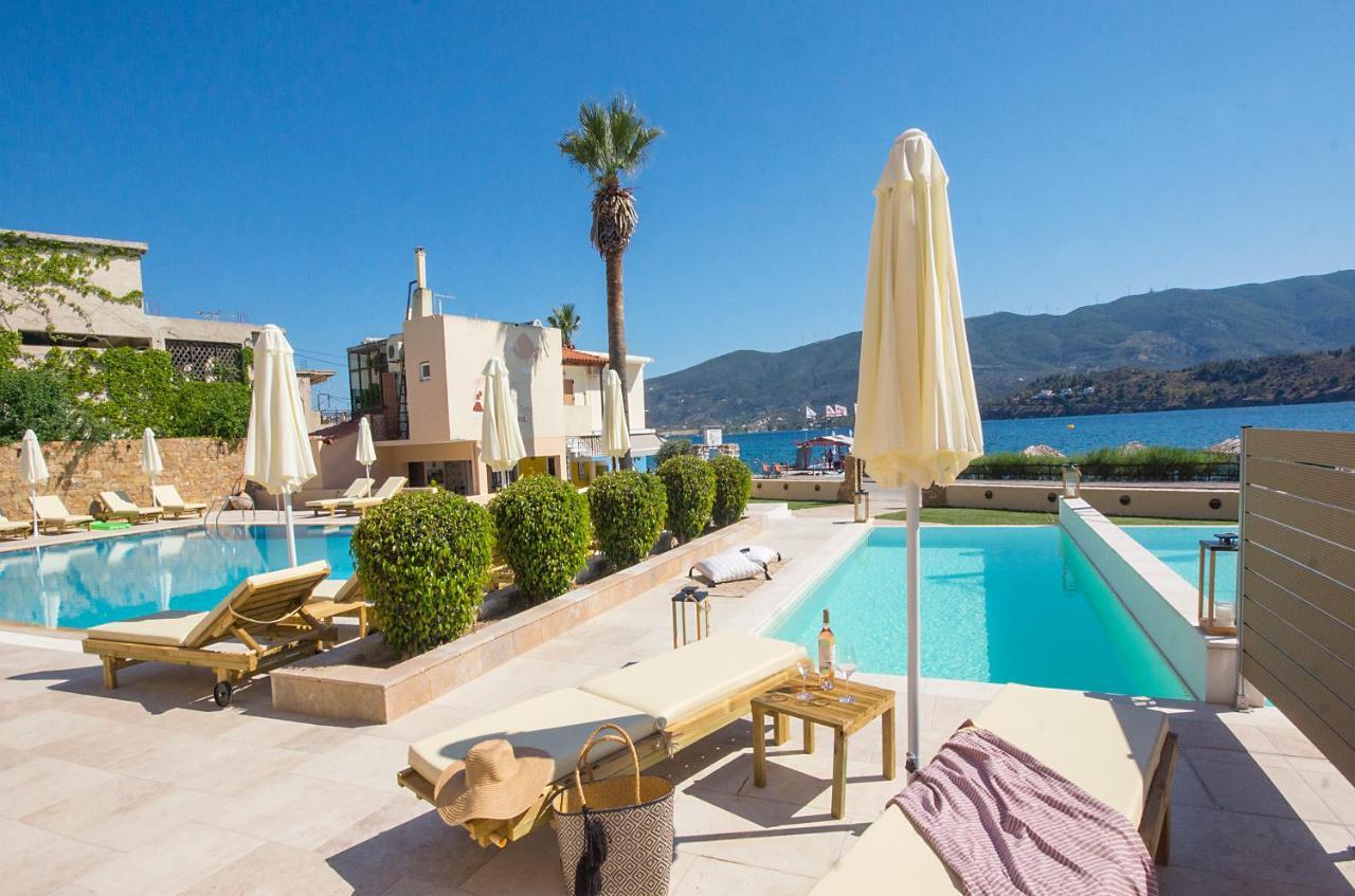 Aegean Villas Poros Town ภายนอก รูปภาพ