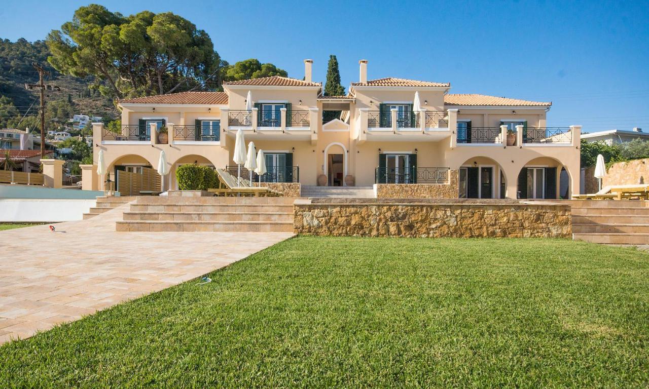 Aegean Villas Poros Town ภายนอก รูปภาพ