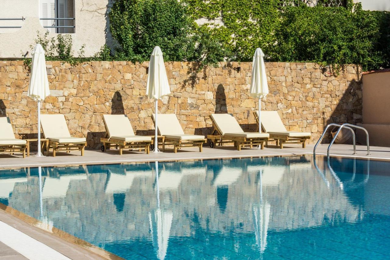 Aegean Villas Poros Town ภายนอก รูปภาพ