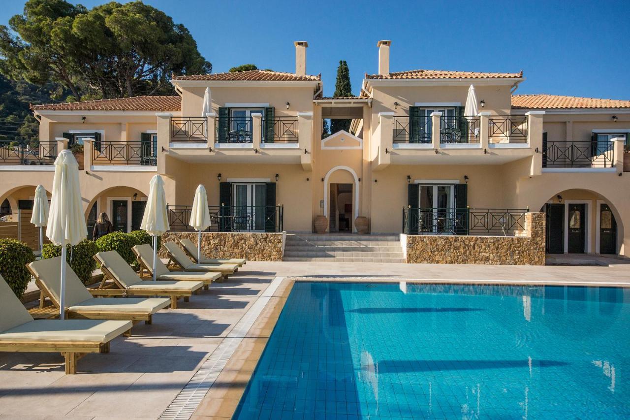 Aegean Villas Poros Town ภายนอก รูปภาพ