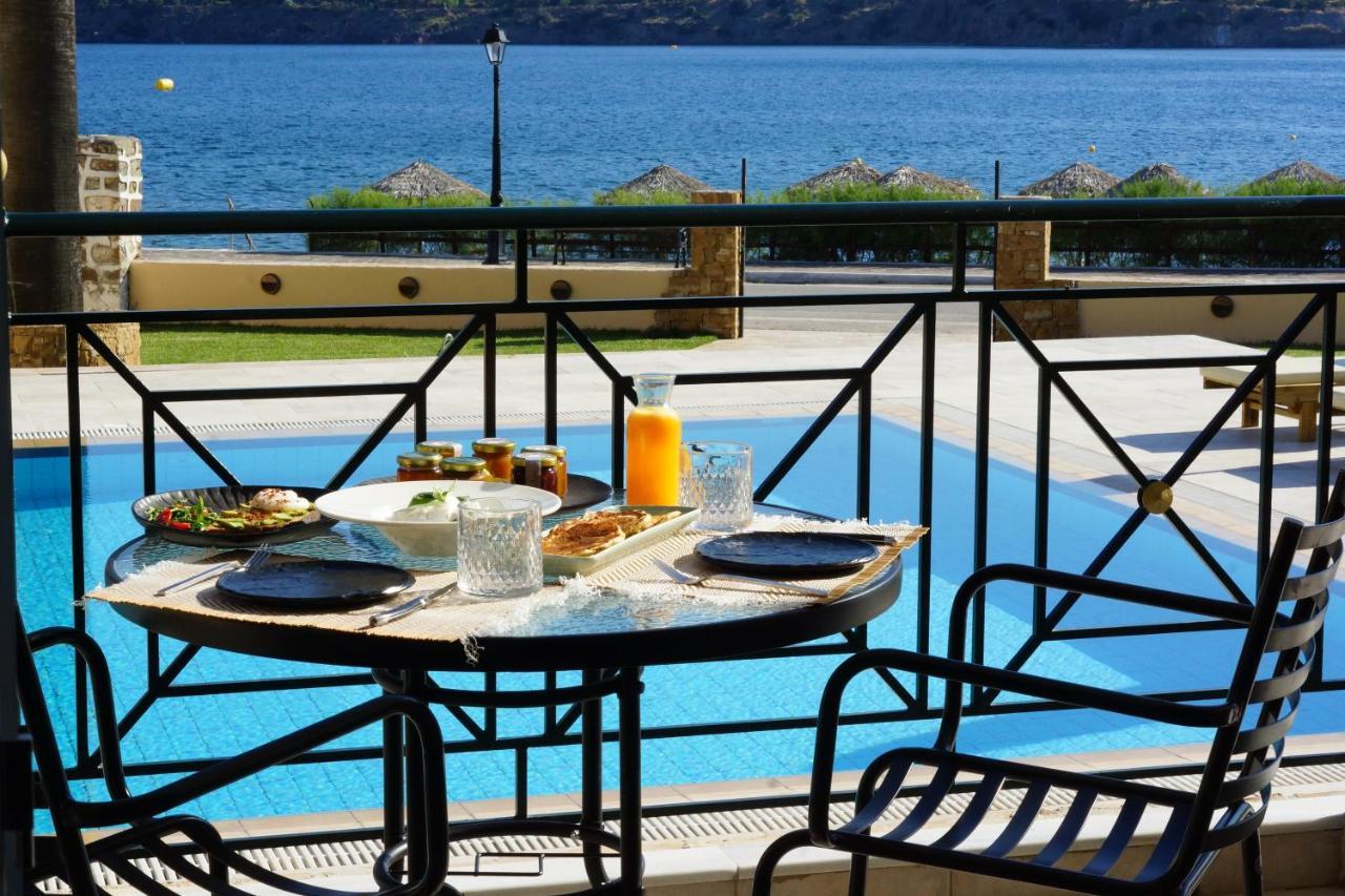 Aegean Villas Poros Town ภายนอก รูปภาพ